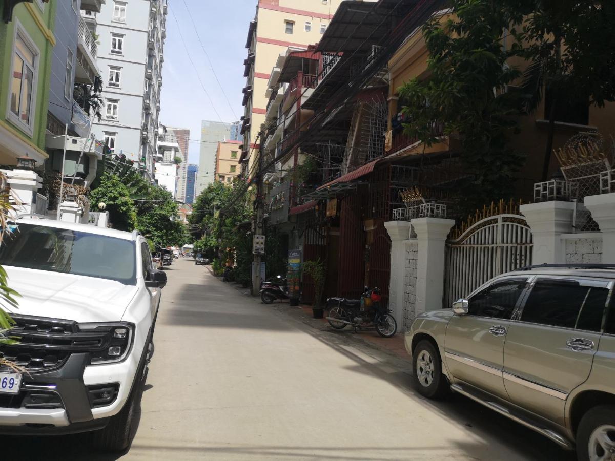 Peri Evi Hostel Phnom Penh Bassac Lane 외부 사진