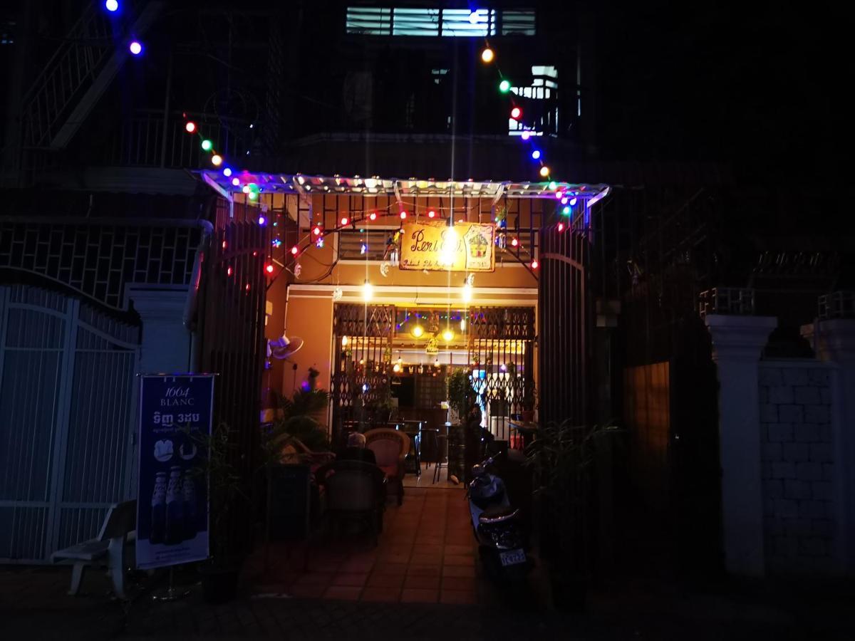 Peri Evi Hostel Phnom Penh Bassac Lane 외부 사진