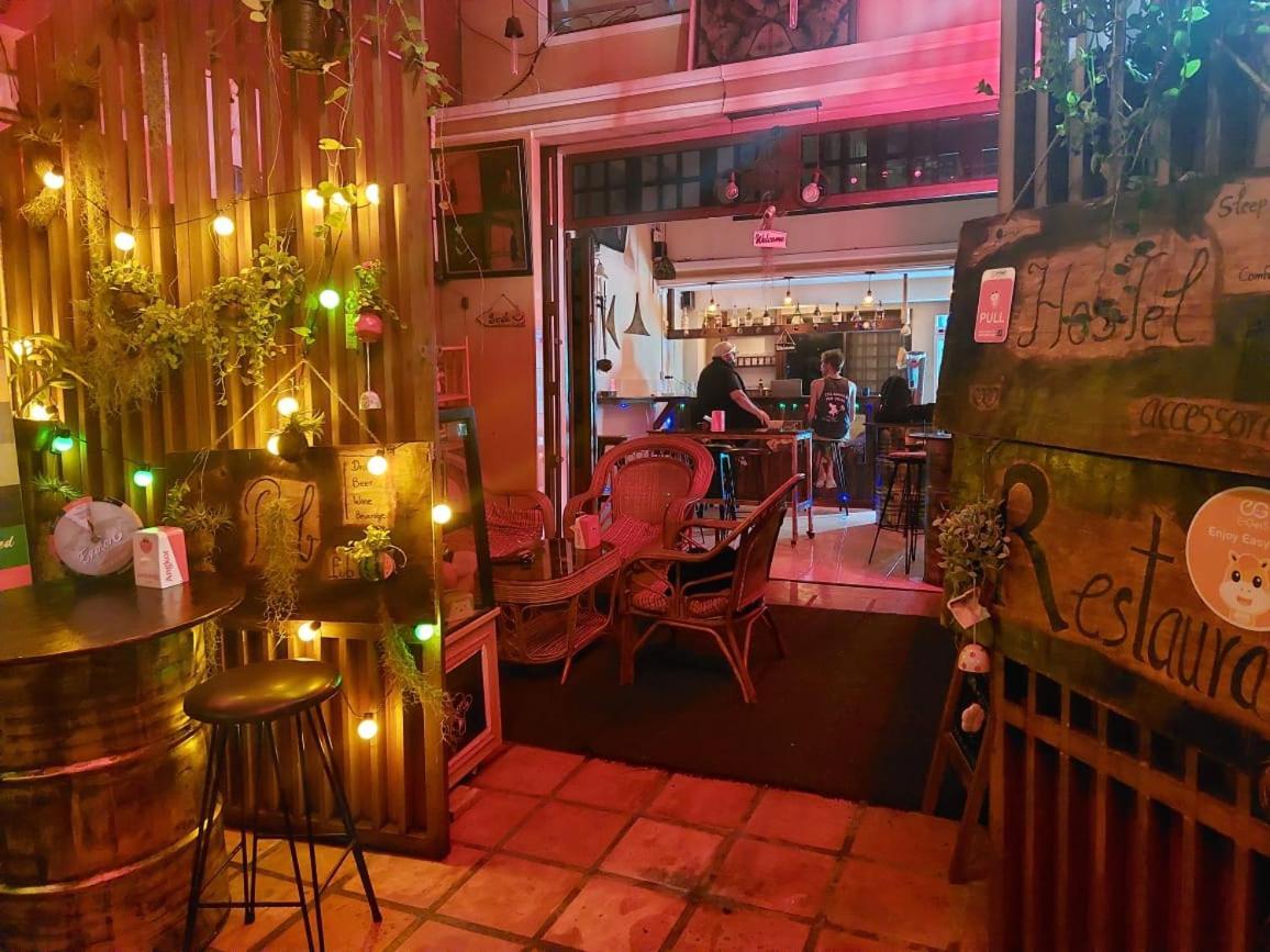 Peri Evi Hostel Phnom Penh Bassac Lane 외부 사진