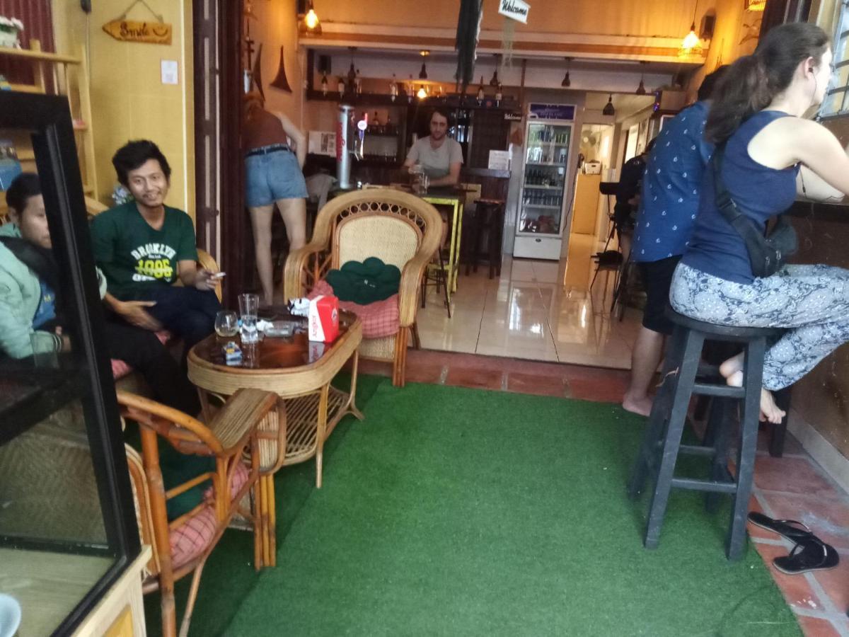 Peri Evi Hostel Phnom Penh Bassac Lane 외부 사진